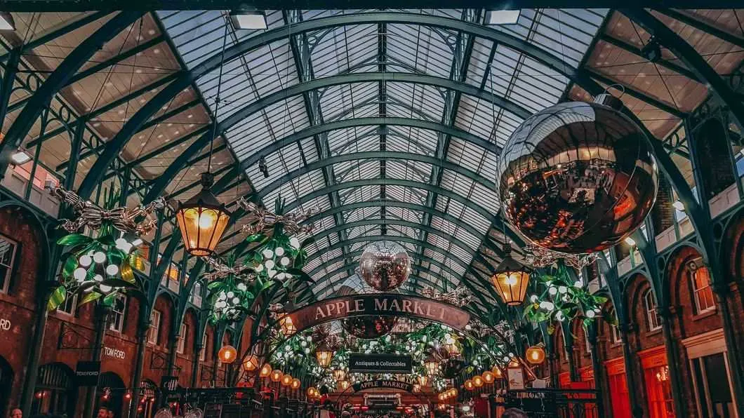 Christmas time at Covent Garden